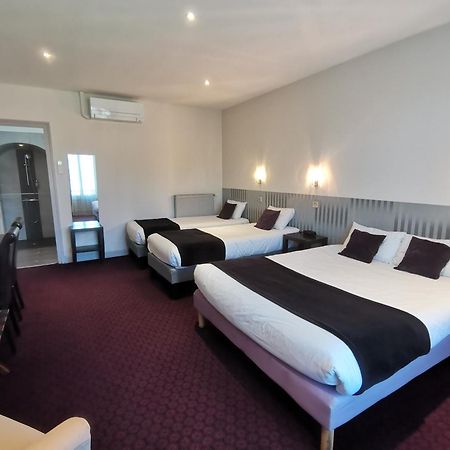 Logis Hotel Le Cerf Бріар Екстер'єр фото