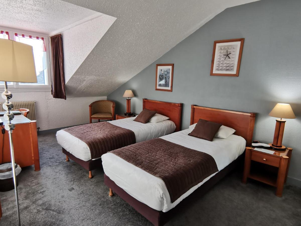 Logis Hotel Le Cerf Бріар Екстер'єр фото